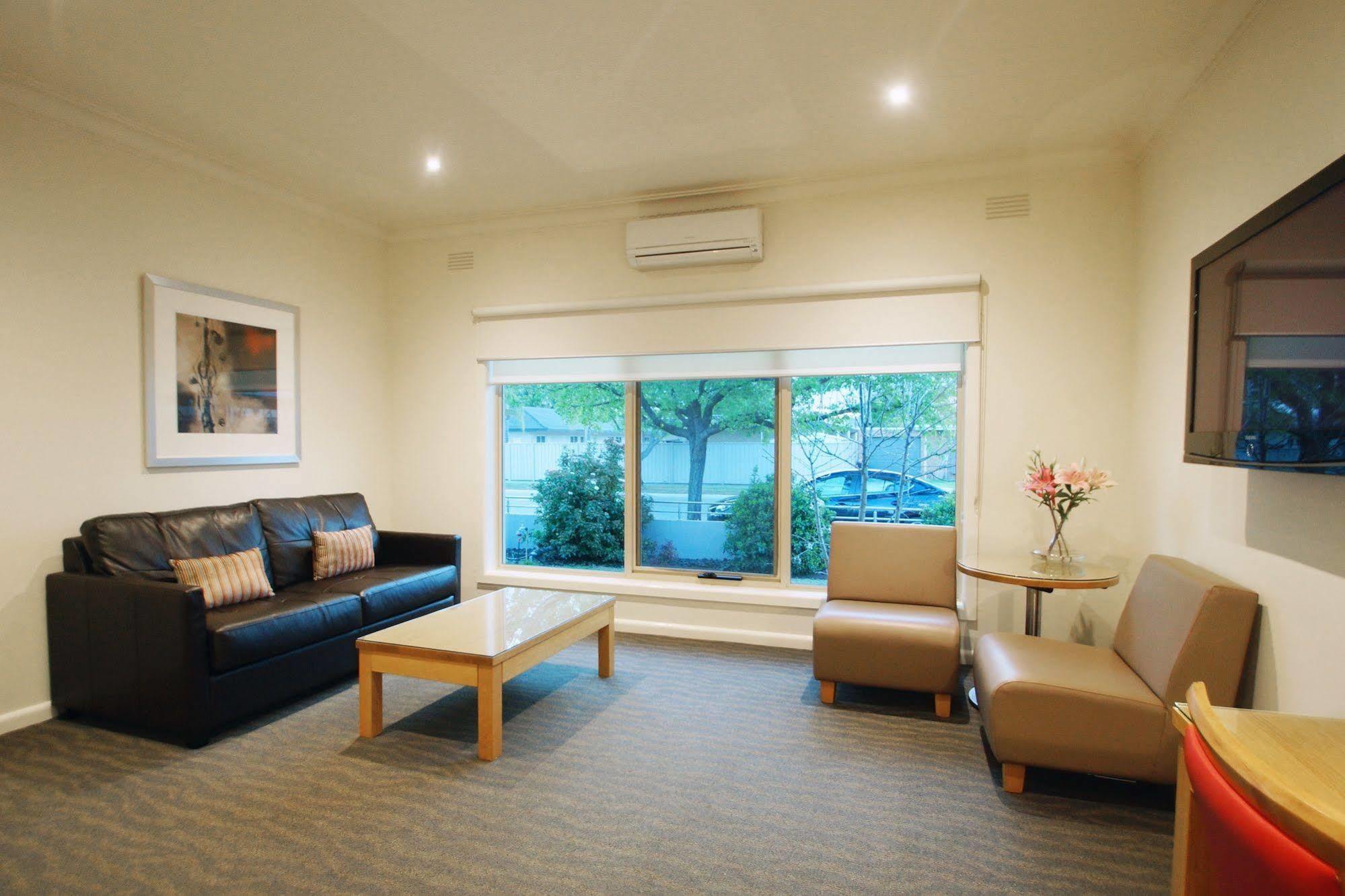 The Wyndhamere Motel Shepparton Exterior photo